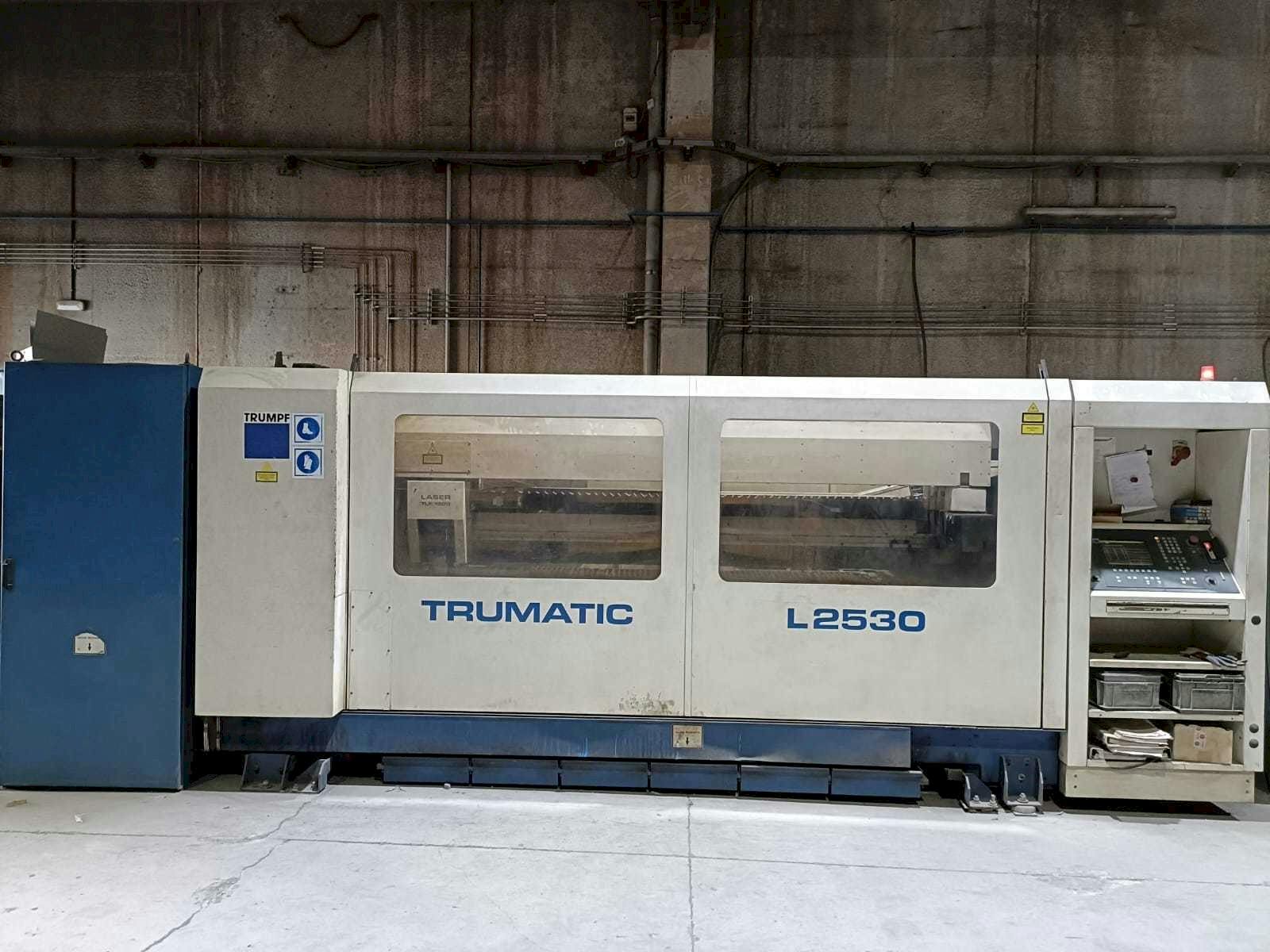 Widok z przodu maszyny Trumpf Trumatic L2530