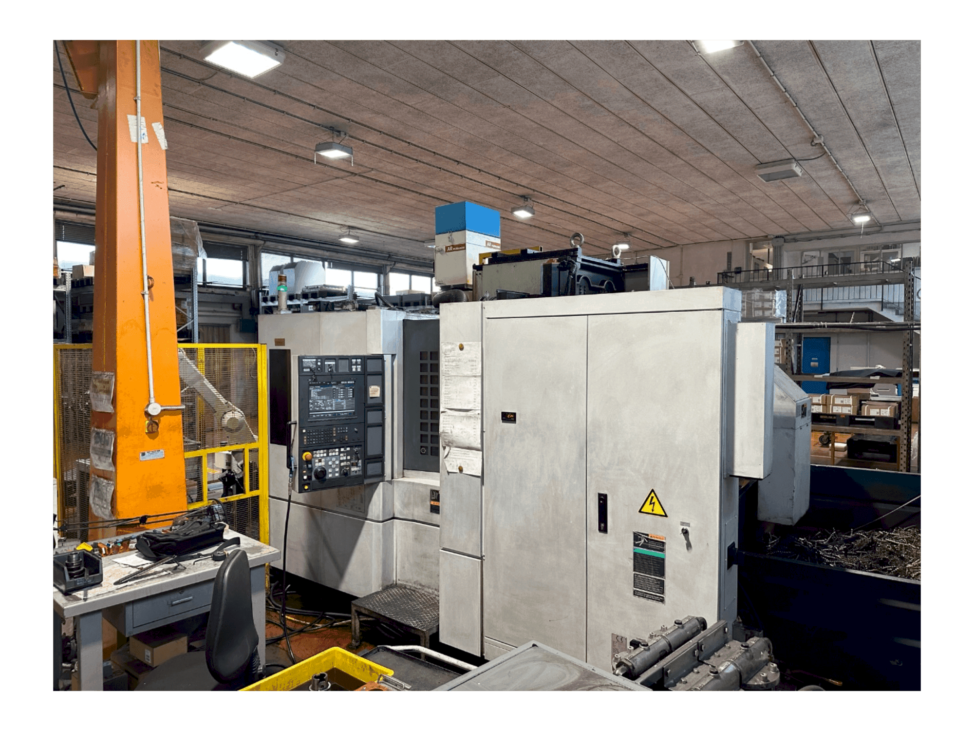 Widok z przodu maszyny MORI SEIKI NH 4000 DCG